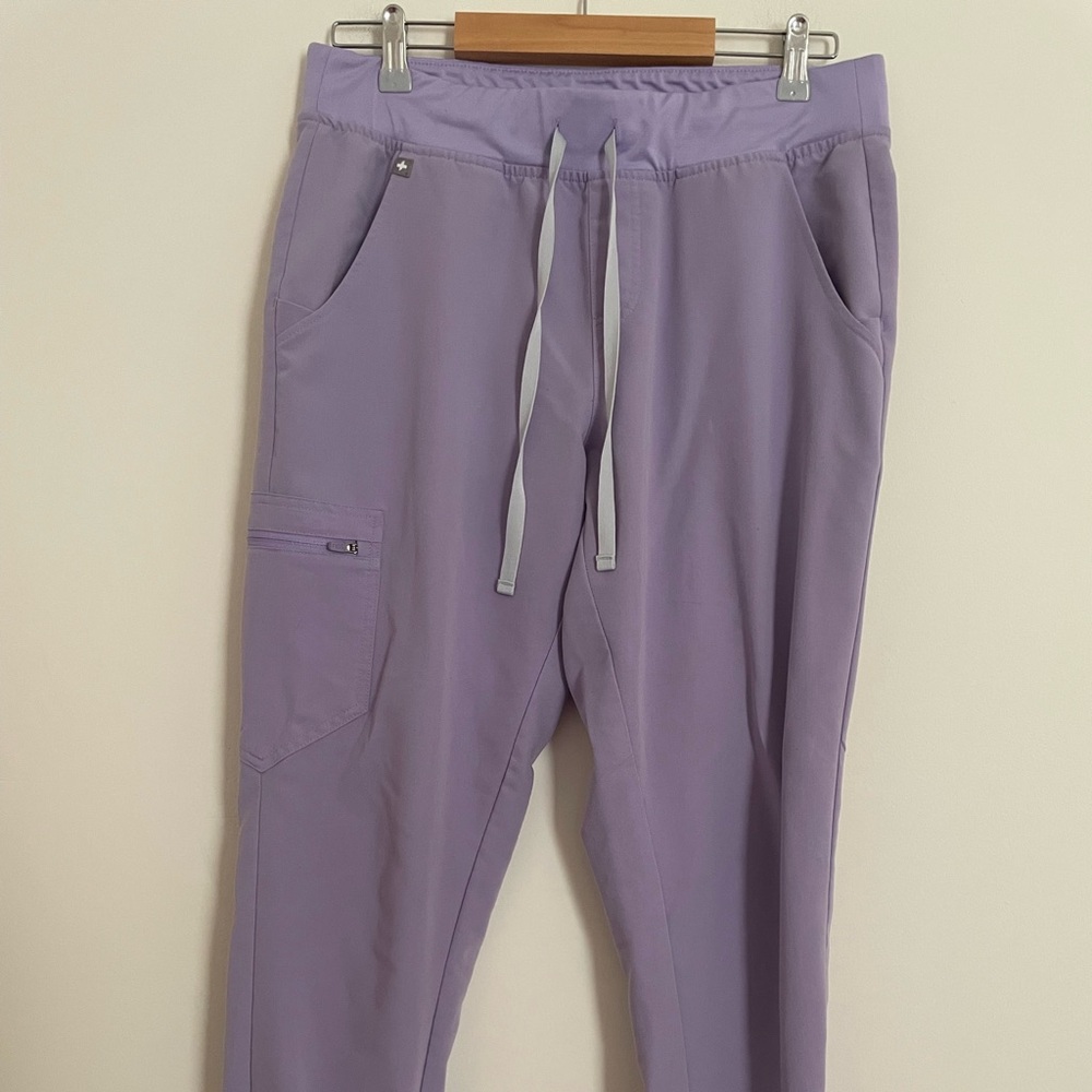 Figs Zamora joggers size medium color lavender